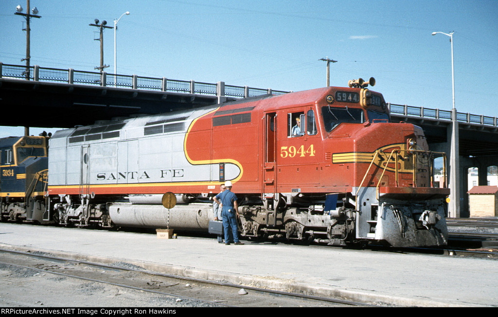 ATSF 5944